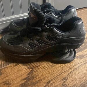 Z-CoiL Freedom Classic Women's Sports Shoe - Orthopedic Shoes